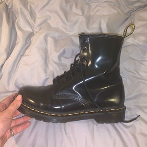 black dr. marten 1460
